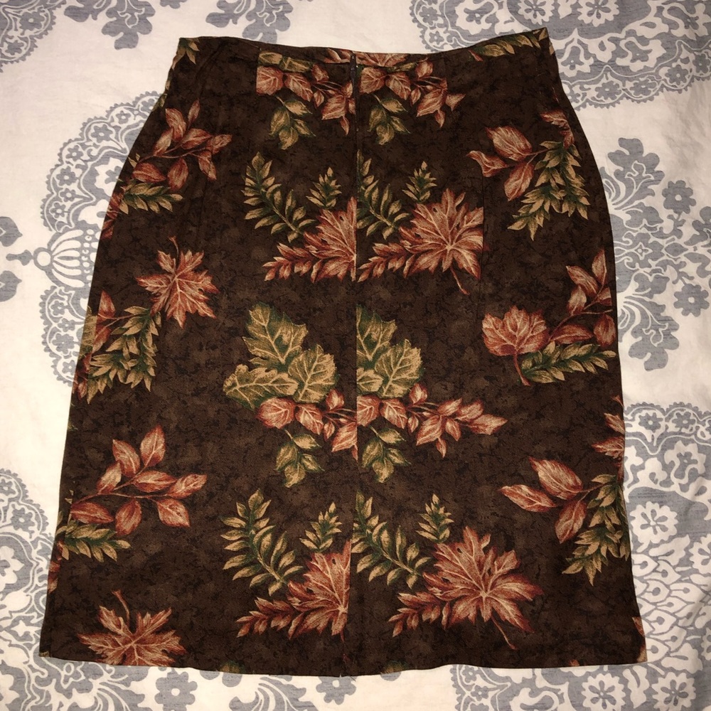 Autumn Leaf Print Mini Skirt — Brown & Green - Picture 2 of 4